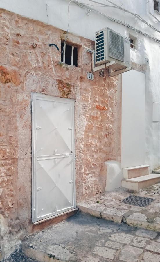 La Nicchia Di Zio Valerio Villa Ceglie Messapica Exterior photo