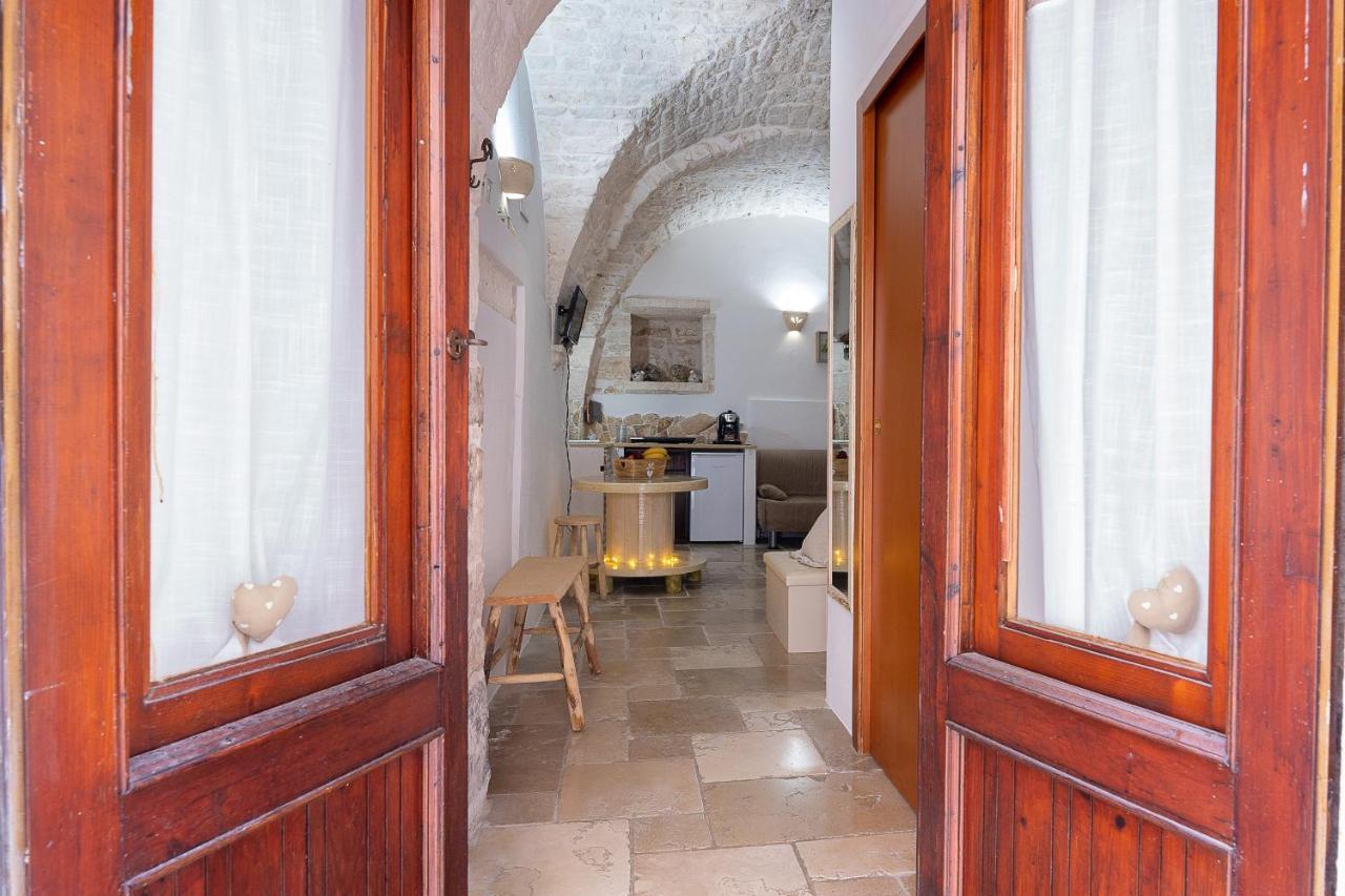 La Nicchia Di Zio Valerio Villa Ceglie Messapica Exterior photo